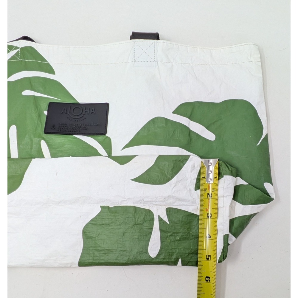 Aloha Collection Holo Holo Monstera Seaweed Rivera Sand Reversible Tote Bag READ - Picture 12 of 16